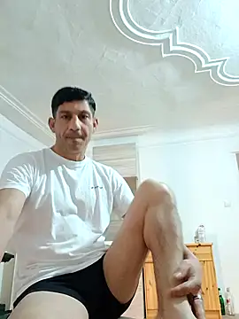 Casianantoonnio online show from 11/17/25, 02:43