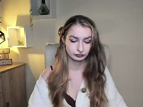 NinaBlond1 online show from 11/20/25, 06:36