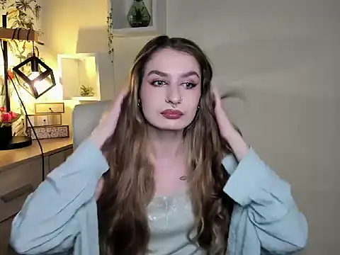 NinaBlond1 online show from 11/24/25, 06:35