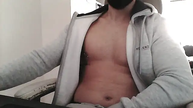 yourfantasy777 online show from 02/12/26, 02:06