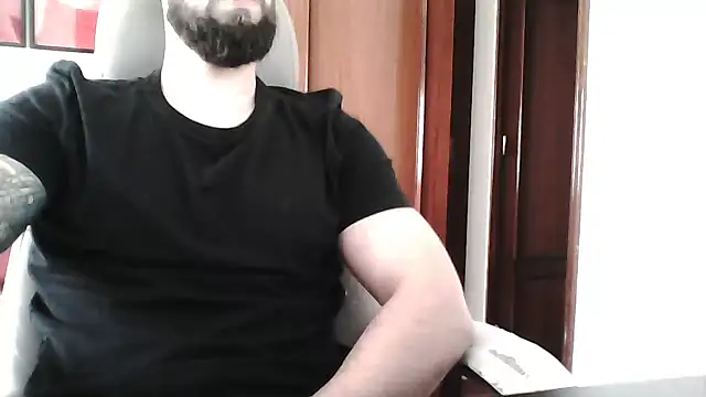 yourfantasy777 online show from 04/22/26, 03:41