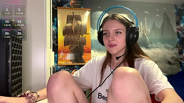 Elira Breeze online show from 11/24/25, 12:38