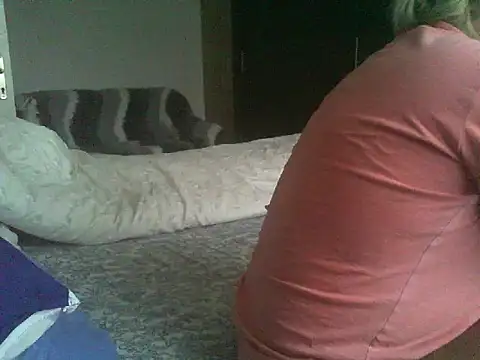 Lauray1 online show from 11/08/25, 05:44