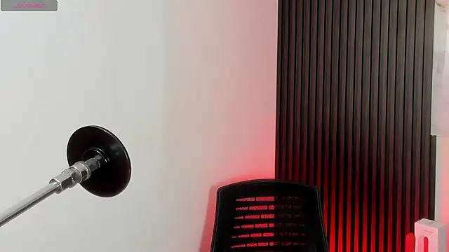 Snapshot of Aliyahsstone chatting on 12/05/25, 09:19 Aliyahsstone online show from 12/05/25, 09:19