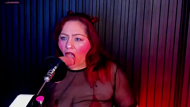 Aliyahsstone online show from 02/10/26, 06:51