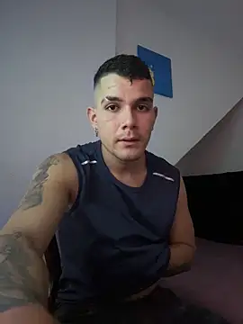 BooyHott  online show from 12/01/25, 09:15