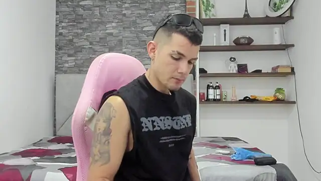 BooyHott  online show from 02/14/26, 07:03