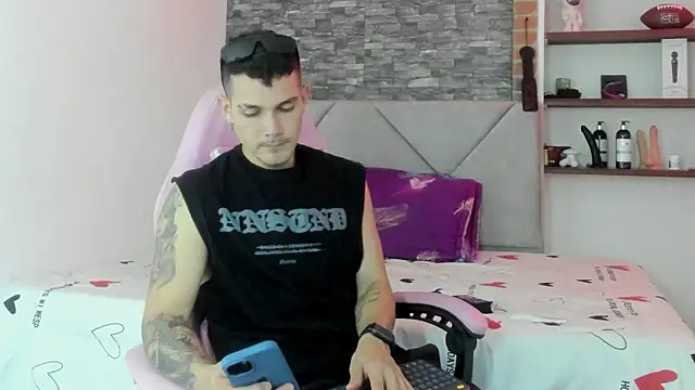 BooyHott  online show from 01/14/26, 07:28