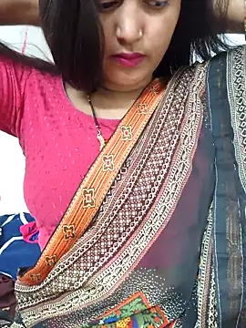 suzika  online show from 11/12/25, 09:40