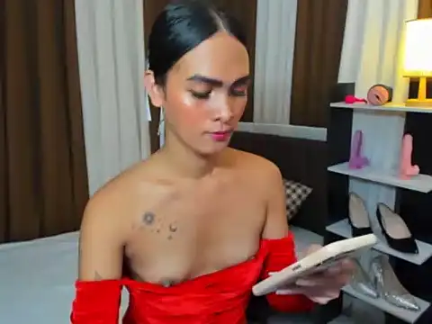 Snapshot of Sedictive_Samantha chatting on 10/20/25, 04:47 Sedictive Samantha online show from 10/20/25, 04:47