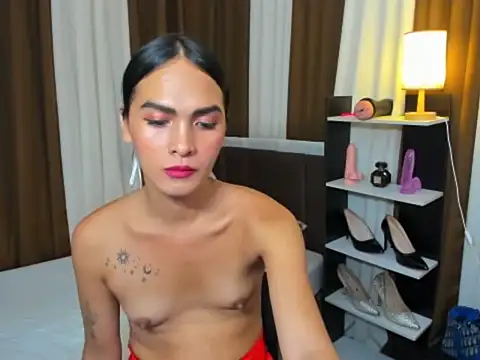 Snapshot of Sedictive_Samantha chatting on 10/16/25, 06:43 Sedictive Samantha online show from 10/16/25, 06:43