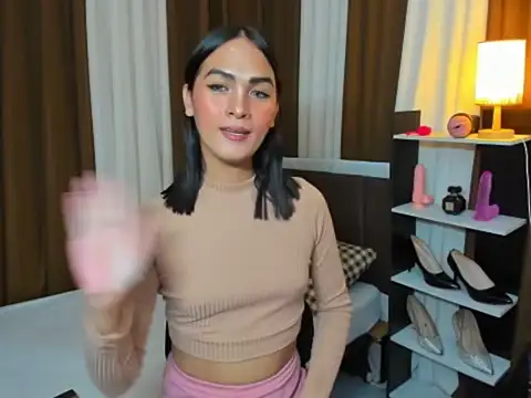 Snapshot of Sedictive_Samantha chatting on 10/14/25, 07:03 Sedictive Samantha online show from 10/14/25, 07:03