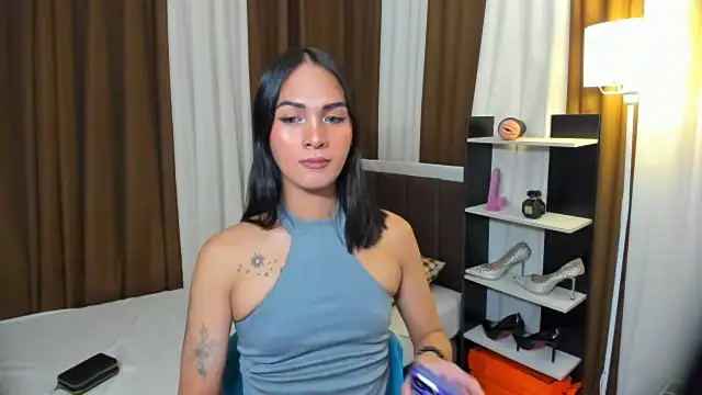 Snapshot of Sedictive_Samantha chatting on 11/30/25, 05:03 Sedictive Samantha online show from 11/30/25, 05:03