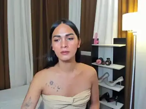 Snapshot of Sedictive_Samantha chatting on 11/24/25, 04:23 Sedictive Samantha online show from 11/24/25, 04:23