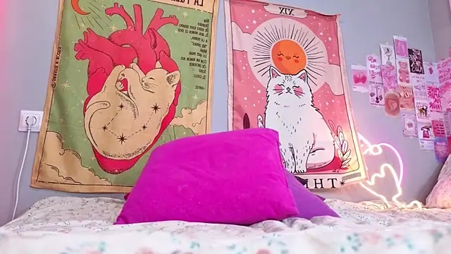 Leri Dells online show from 04/08/26, 02:02