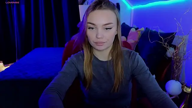 KitsyMoore online show from 11/22/25, 01:10