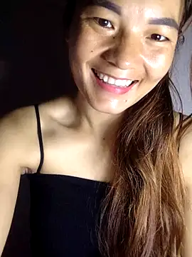 Snapshot of phuongxinhxan chatting on 11/08/25, 09:18 phuongxinhxan online show from 11/08/25, 09:18