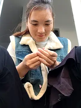 Snapshot of phuongxinhxan chatting on 12/01/25, 05:41 phuongxinhxan online show from 12/01/25, 05:41