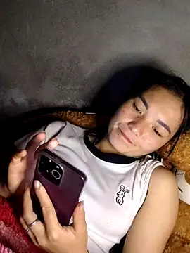 phuongxinhxan online show from 02/06/26, 01:07