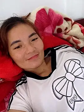 Snapshot of phuongxinhxan chatting on 11/25/25, 04:35 phuongxinhxan online show from 11/25/25, 04:35