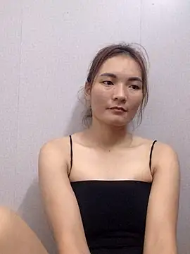 Snapshot of phuongxinhxan chatting on 10/17/25, 03:10 phuongxinhxan online show from 10/17/25, 03:10