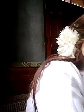 Snapshot of phuongxinhxan chatting on 10/31/25, 01:46 phuongxinhxan online show from 10/31/25, 01:46