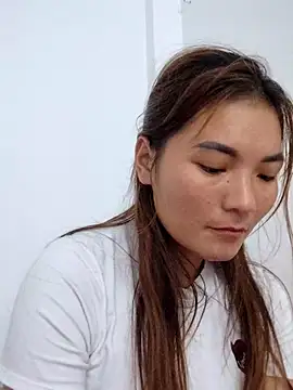 Snapshot of phuongxinhxan chatting on 11/22/25, 09:19 phuongxinhxan online show from 11/22/25, 09:19