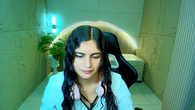 dany r  online show from 03/25/26, 01:10