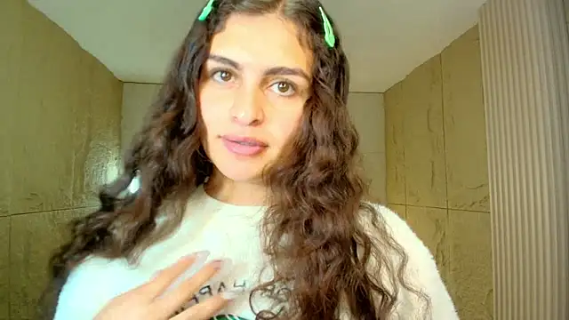 dany r  online show from 03/17/26, 01:47