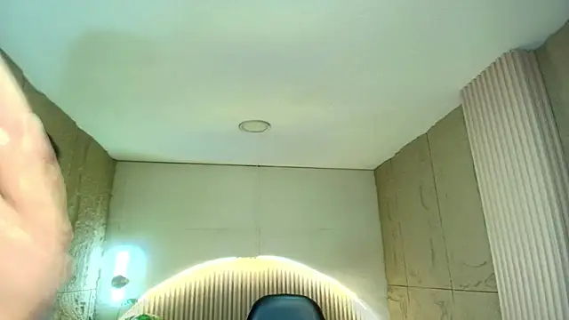 dany r  online show from 04/13/26, 12:42