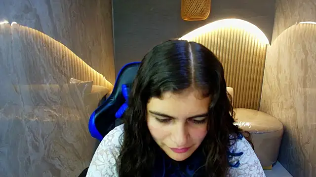 dany r  online show from 11/12/25, 01:48