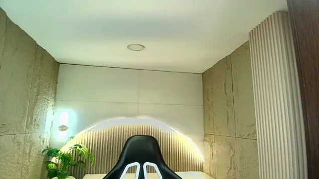 dany r  online show from 03/30/26, 12:50