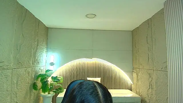 dany r  online show from 11/28/25, 01:00