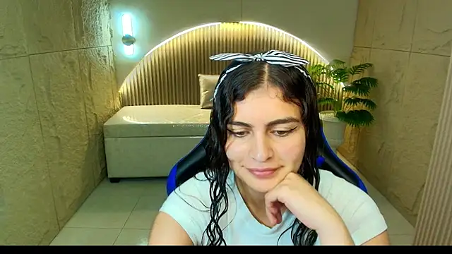 dany r  online show from 01/15/26, 01:25