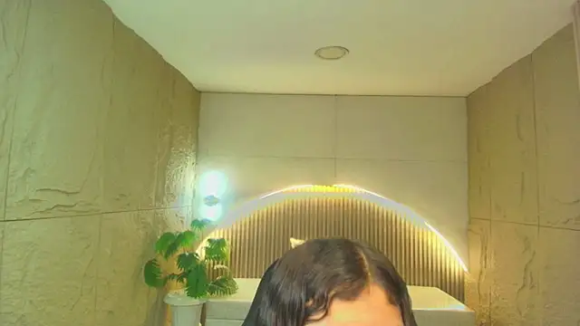 dany r  online show from 12/20/25, 01:03