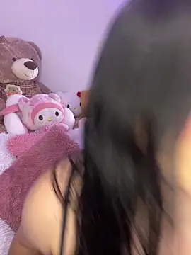 Mericute  online show from 11/23/25, 01:04