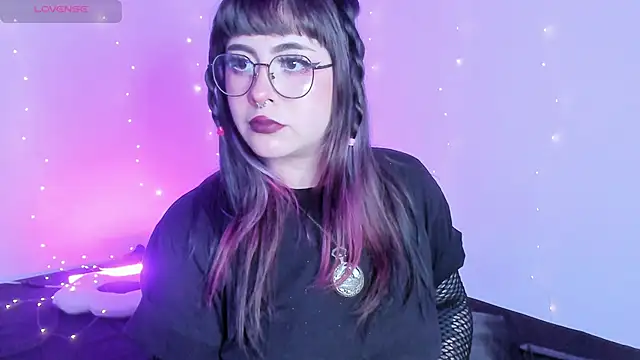 Hallucigenia  online show from 03/19/26, 07:14