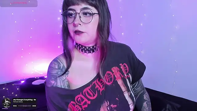 Hallucigenia  online show from 04/24/26, 01:40