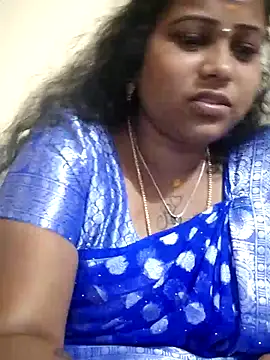 sweetqueen143 online show from 10/14/25, 05:02