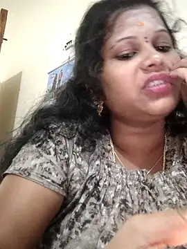 sweetqueen143 online show from 09/30/25, 03:29