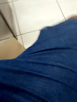 preto3561 online show from 12/15/25, 07:52