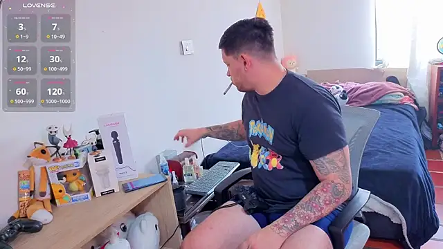 ryden 01 online show from 11/21/25, 04:06