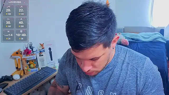 ryden 01 online show from 11/02/25, 01:38