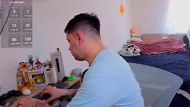 ryden 01 online show from 11/15/25, 04:22