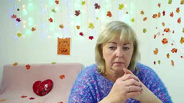 Snapshot of MilenaWedxy chatting on 11/14/25, 09:35 MilenaWedxy online show from 11/14/25, 09:35