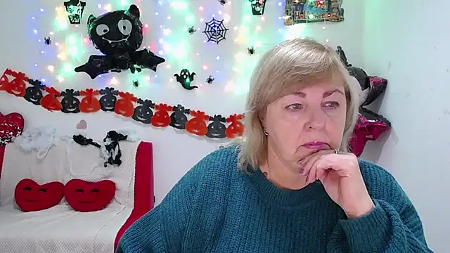 Snapshot of MilenaWedxy chatting on 10/23/25, 05:06 MilenaWedxy online show from 10/23/25, 05:06