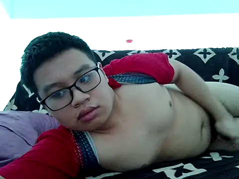 loveninja online show from 12/03/25, 06:25