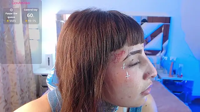 Gyal 8  online show from 11/16/25, 01:38