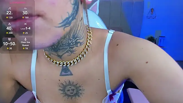 Gyal 8  online show from 11/27/25, 03:29