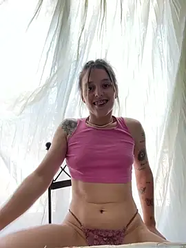 xvalentinaof online show from 12/16/25, 01:04